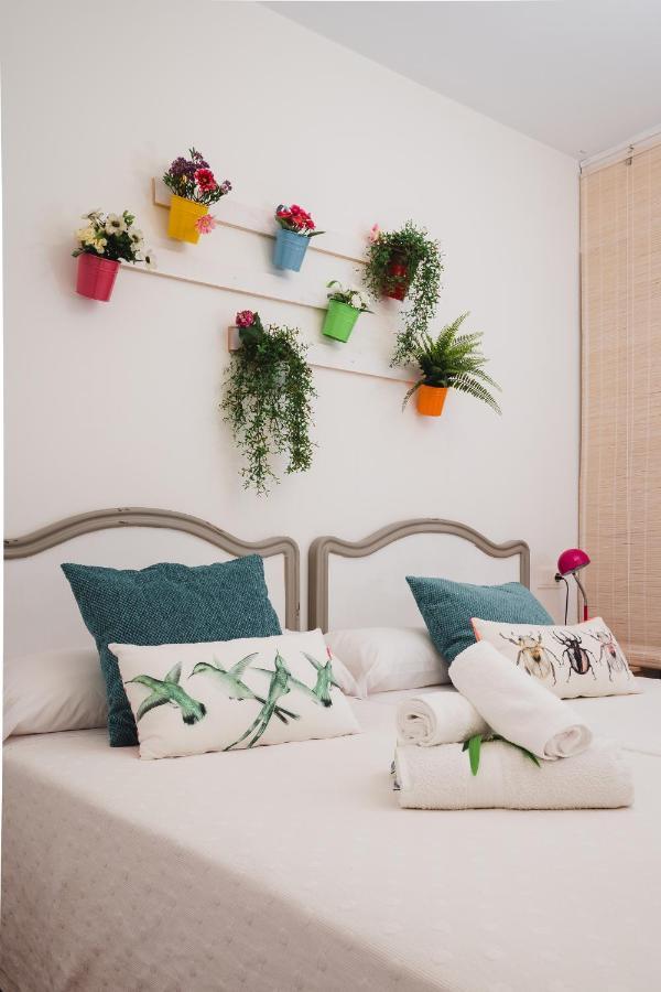 Apartamentos Lorien Milladoiro Exteriör bild