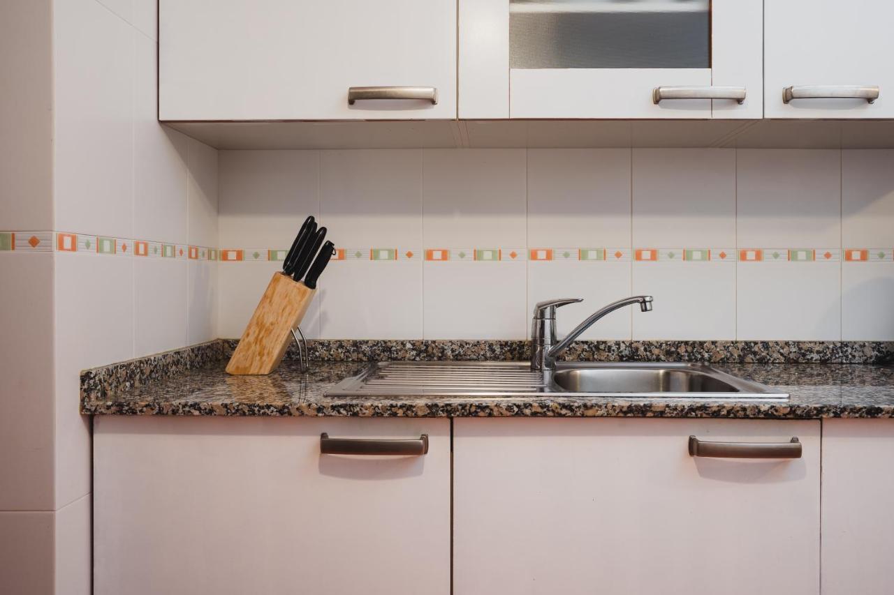 Apartamentos Lorien Milladoiro Exteriör bild