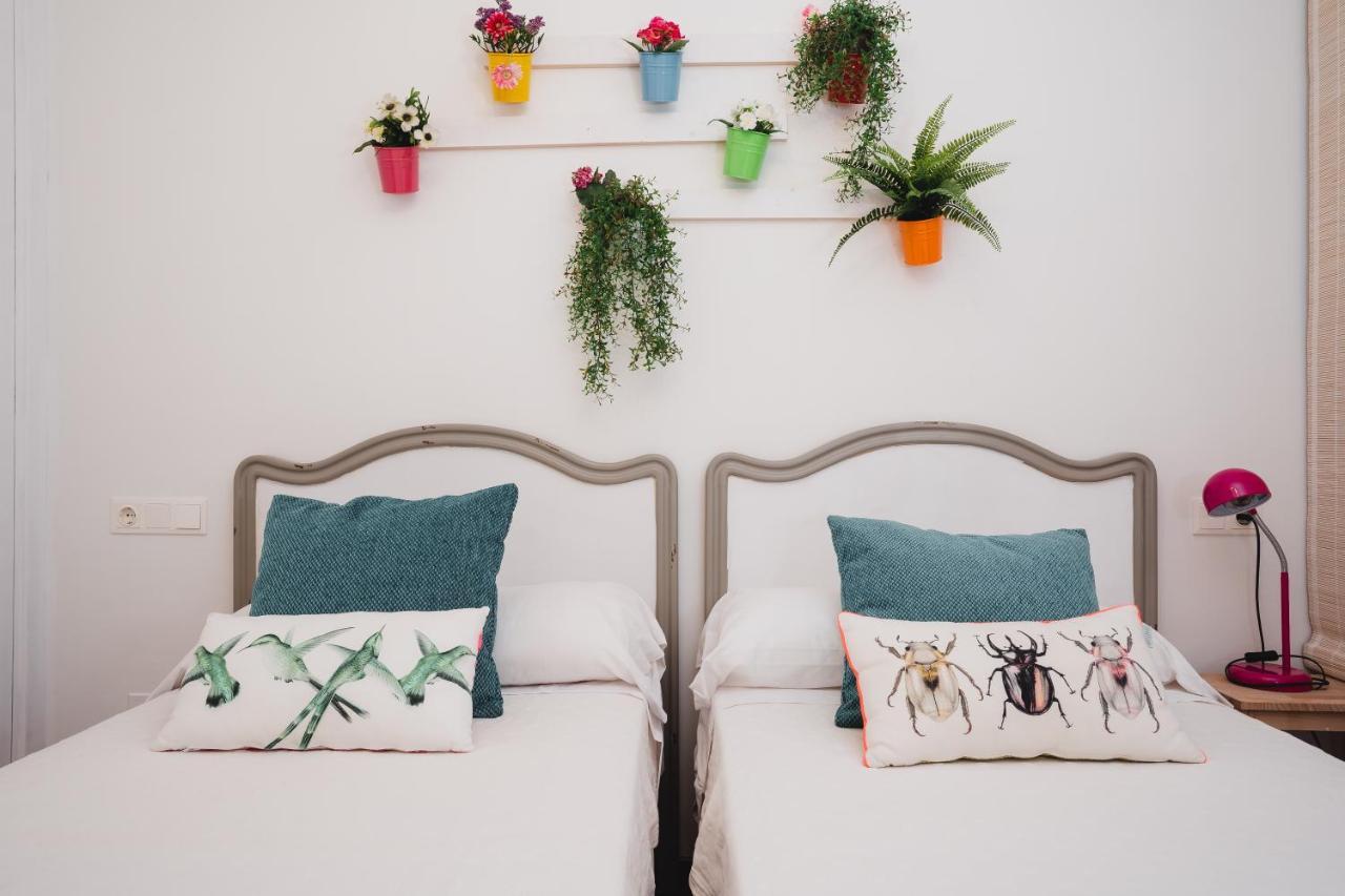 Apartamentos Lorien Milladoiro Exteriör bild